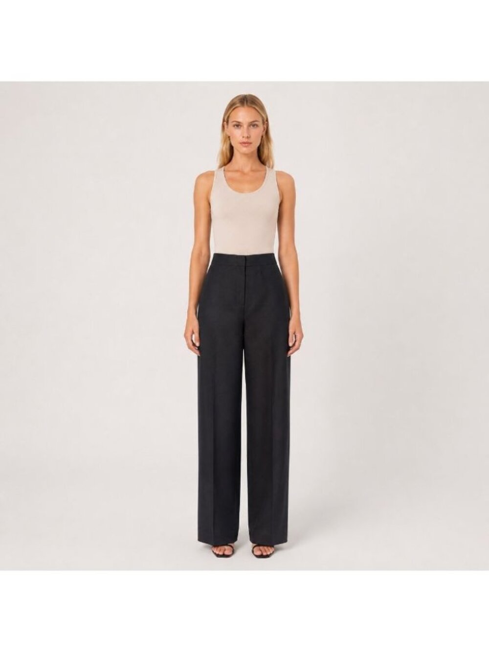 Heirlome Delilah Trousers Pants Womens size 2 Black High Rise Wide Leg NWT